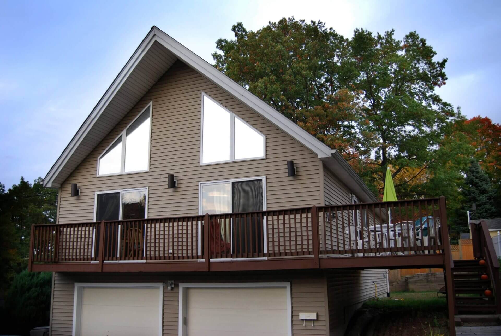 Professional deck refinishing and staining service by experienced deck painter in Ocala